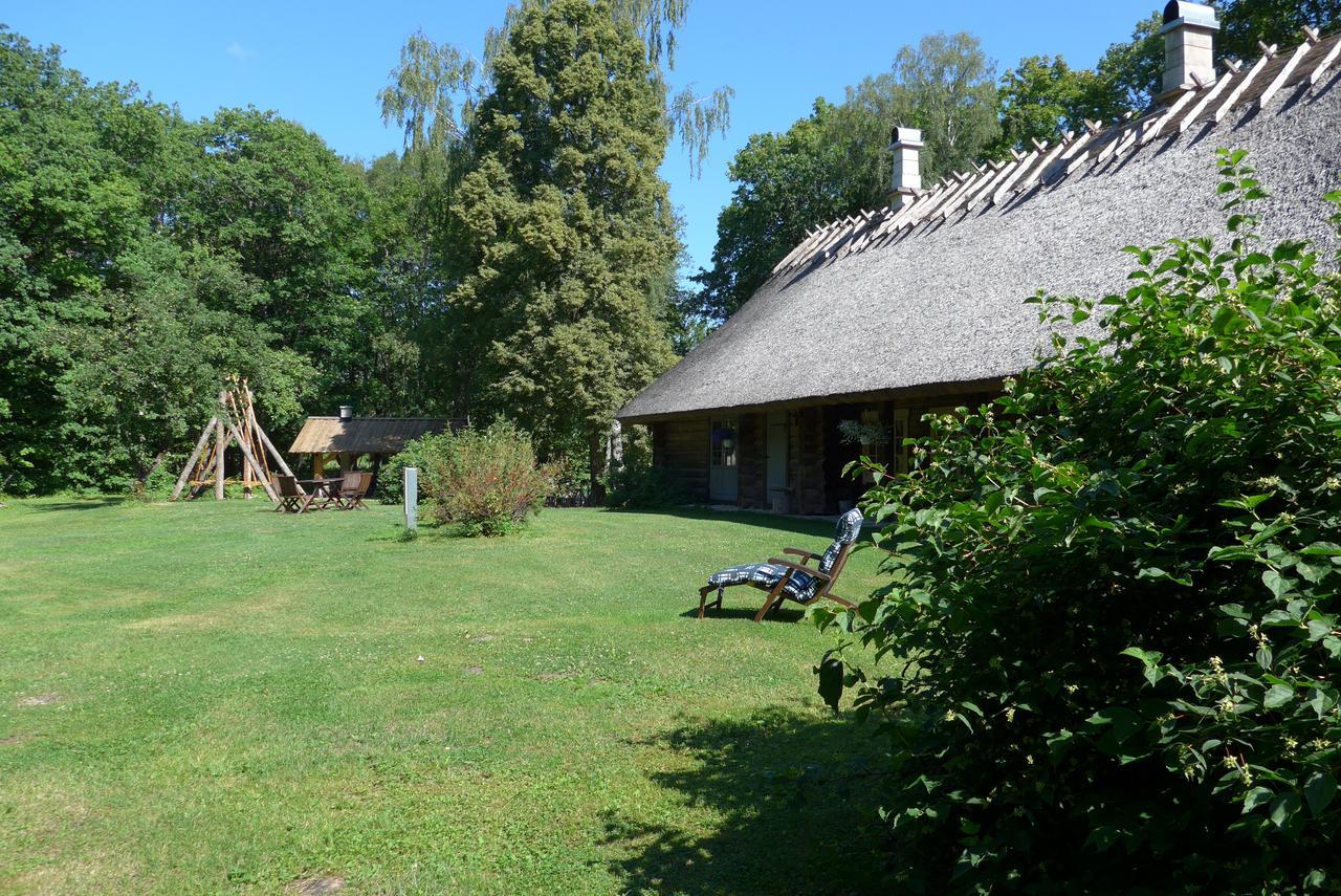 Kotka Farm Hotell Saarekula Exteriör bild